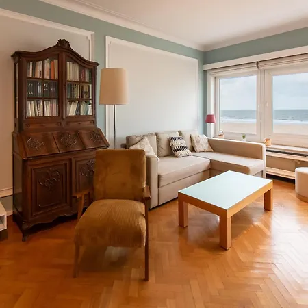 In With Stunning Sea View