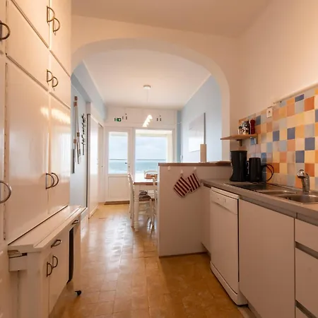 In With Stunning Sea View *