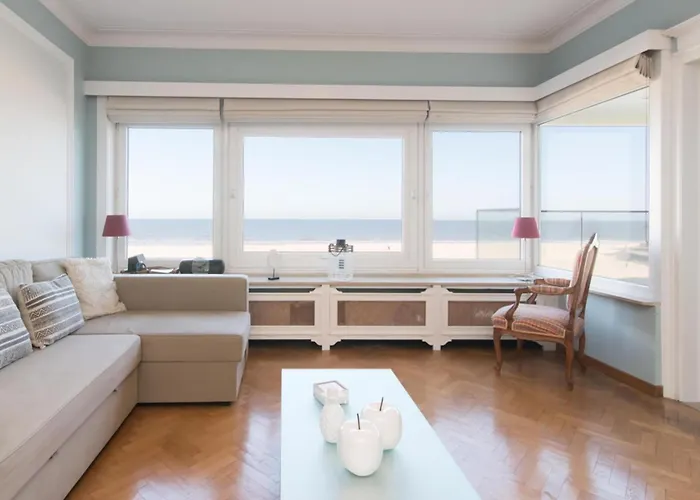 In With Stunning Sea View