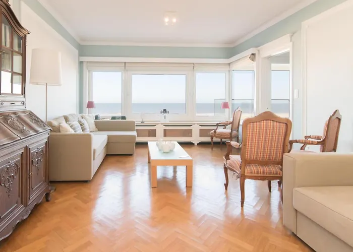 In With Stunning Sea View *