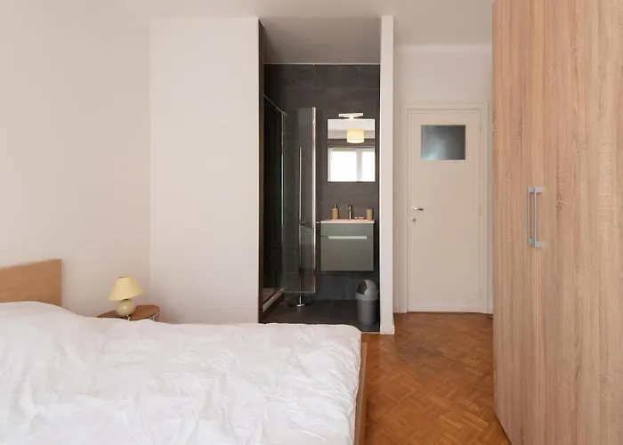 In With Stunning Sea View